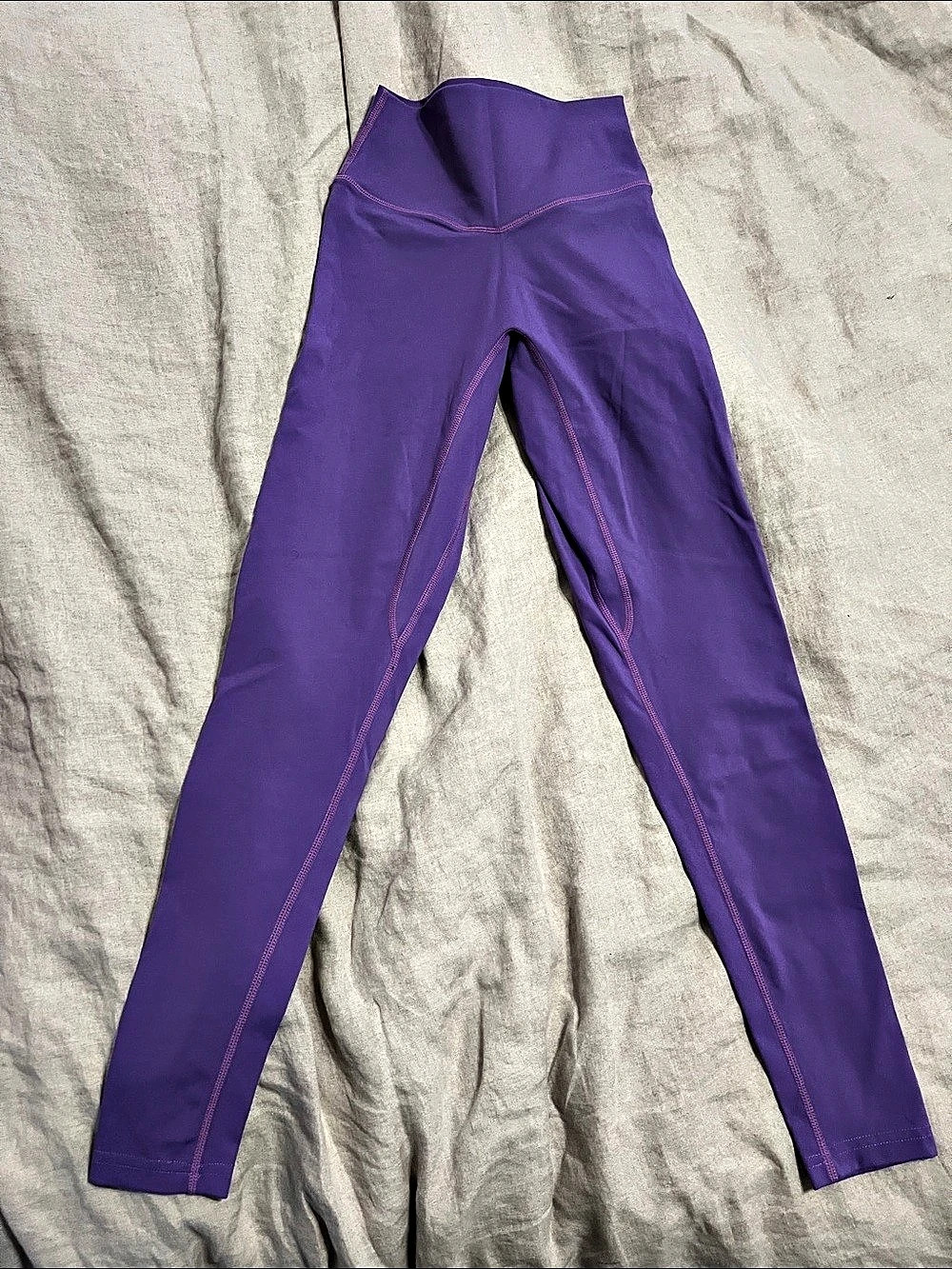 Vitality purple leggings